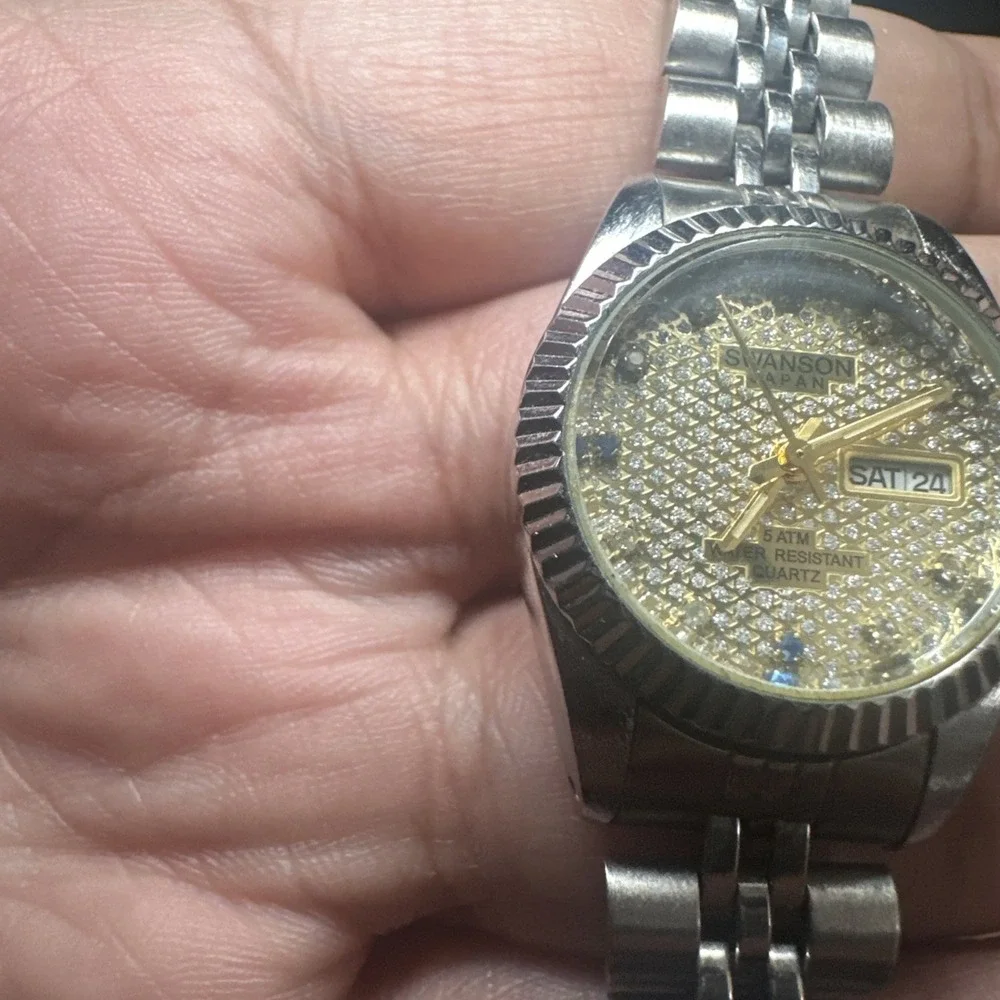Working SWANSON Miyota Quartz Dainty Womens‎ Watch 26mm Fit 7in New Battery Runs